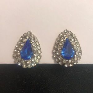 Vintage 1950’s HOLLYWOOD GLAM PEAR SHAPED sapphire crystal color earrings
